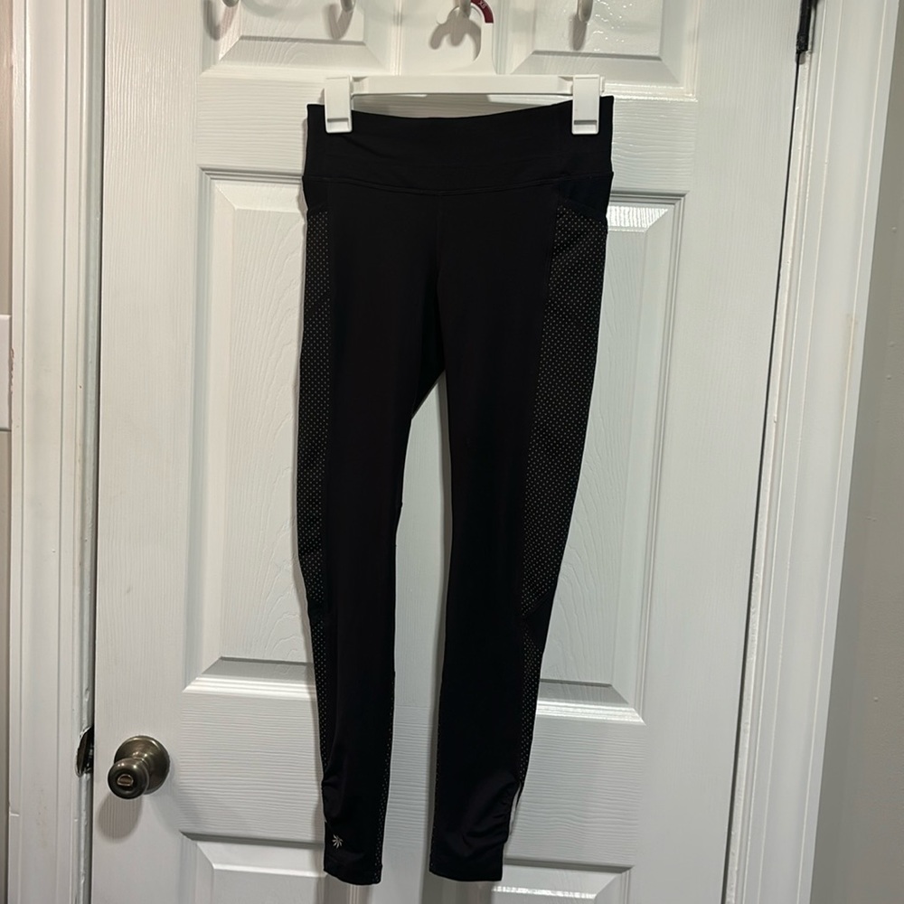 Athleta Black Leggings XS with Pockets